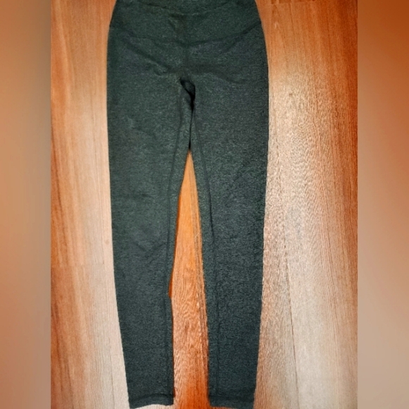 ZELLA Heathered Gray Leggings, Size XS, EUC - Picture 2 of 10